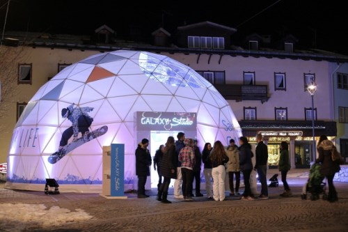 Samsung GALAXY Studio Ski Resorts (500 x 333)