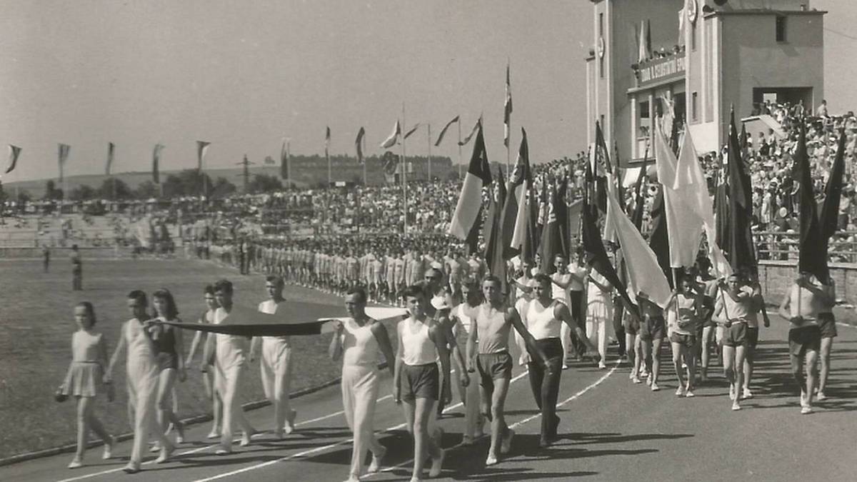 Spartakiáda symbolizovala oslavy a sjednocení národa za éry komunismu