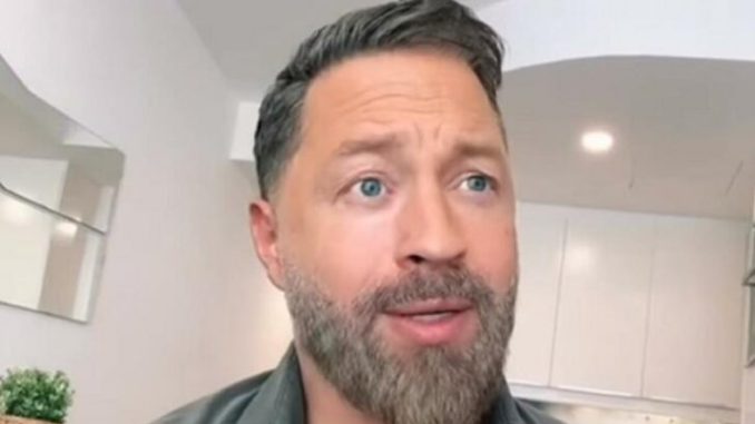 „POKUD DĚLÁTE TĚCHTO 5 VĚCÍ, JSTE INTELIGENTNĚJŠÍ, NEŽ SI MYSLÍTE“: Slavný psycholog odhaluje, proč tomu tak je