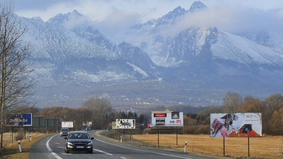 Zbavujeme se vizuálního smogu! Jak město Vysoké Tatry bojuje proti invazi reklamních billboardů?