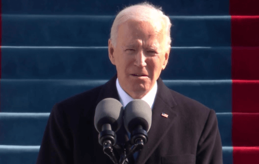 Joe Biden zaměnil francouzského prezidenta za jeho mrtvého předchůdce a přirovnal ho k německé hlavě státu