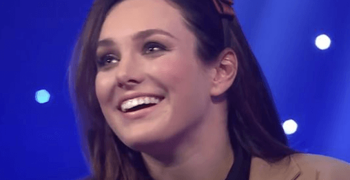 Ewa Farna na světovém šampionátu v biatlonu: Její nový outfit zahřál fanoušky!