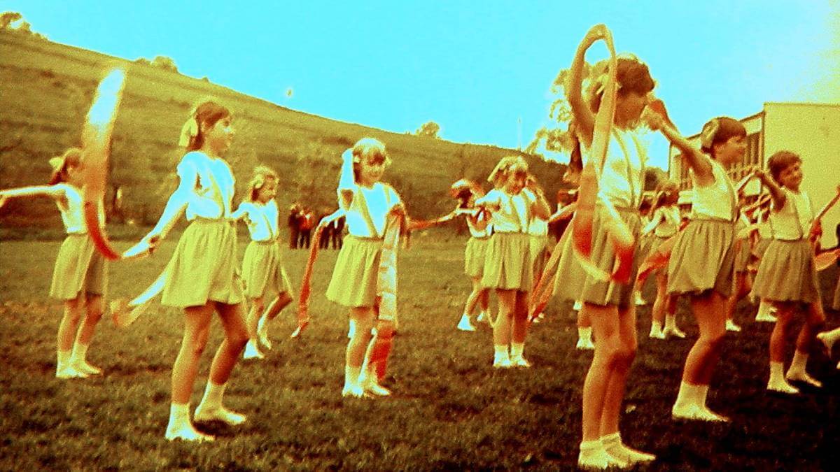 Za socialistickou dokonalostí: Tajemství a kontroverze čtvrté spartakiády v roce 1975