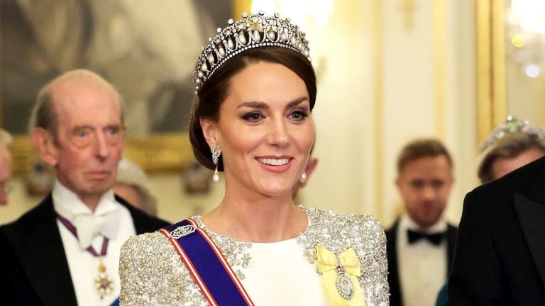 Princezna Kate byla propuštěna z nemocnice! Jak se jí daří?