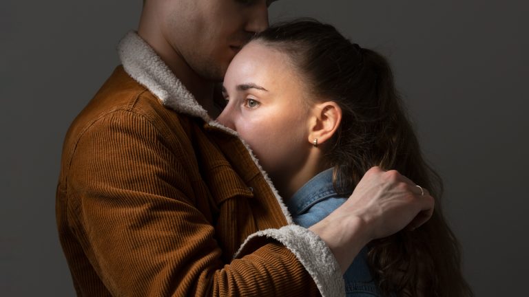 Chová se takto váš partner? Okamžitě se ho zbavte!
