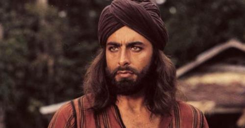 Vzpomínáte si na Sandokana? Takhle vypadá po 43 letech: Kabir Bedi je stále nepřehlédnutelný!