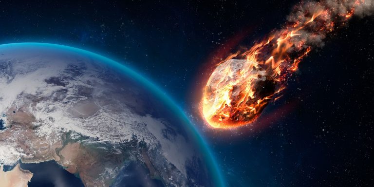 Nebezpečný asteroid se blíží. Zveřejnili datum, kdy může narazit do Země