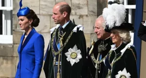 Král Karel III. s královnou Camillou Britskou, princeznou Kate a princem Williamem Foto: Instagram @The Prince and Princess of Wales