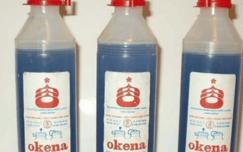 Vzpomínáte na okenu? Tajemství úspěchu lesklých oken a nečekaného zneužití!