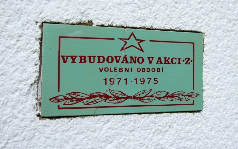 10 Nejkontroverznějších Momentů Akce Z: Zapomeňte na školní učebnice, tohle jste nikdy nečetli