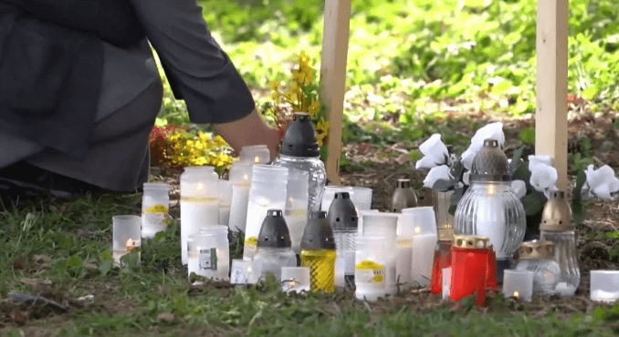 Poslední rozloučení se třemi oběťmi tragédie na Spiši. Jaká opatření město plánuje?