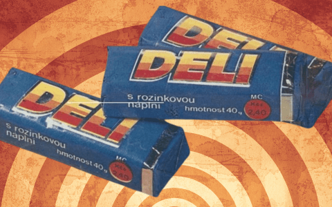 Pamatujete na legendární tyčinku Deli? Stála 2,40 Kčs a všichni jsme ji milovali