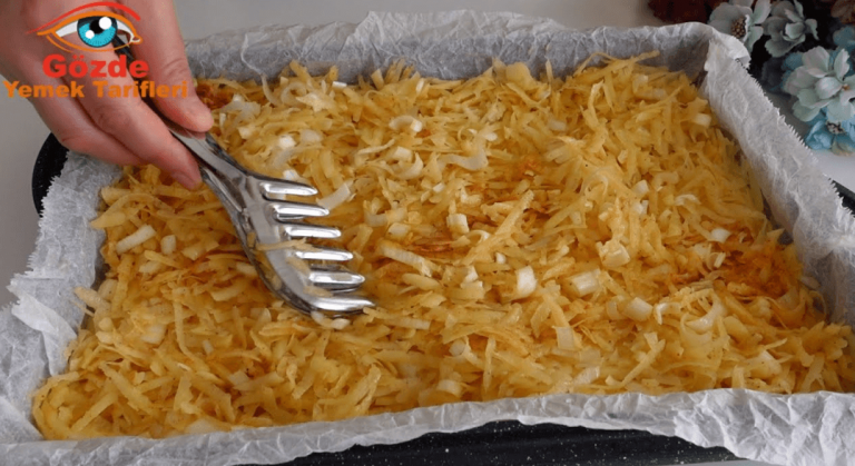 Skvělý recept z 2 brambor: Jednoduchý a chutný pokrm