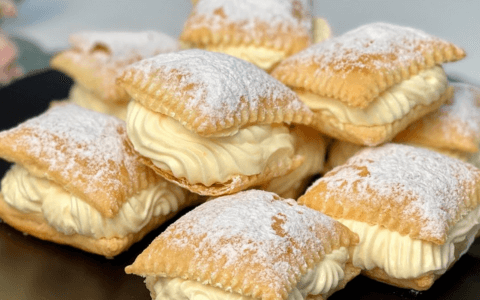 Lahodný recept na dezert s listovým těstem a citronovým krémem