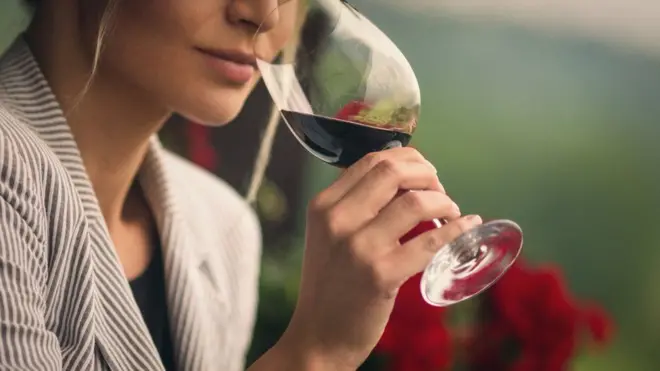 Které alkoholické nápoje mají nejvíce kalorií? Pokud se snažíte zhubnout, vyhněte se jim!