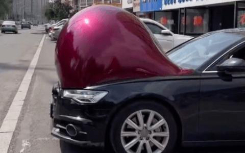 Extrémní vedro způsobuje potíže s auto foliemi: Problém nafouklých fólií není jen otázkou kvality