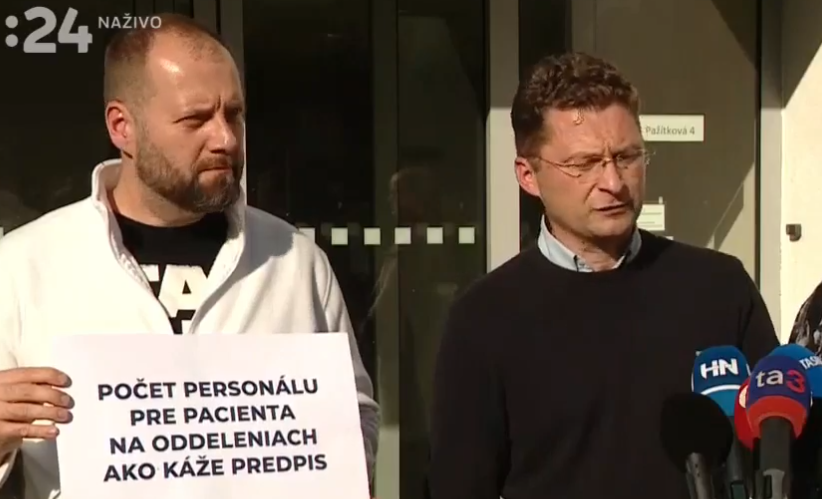 Slovenští lékaři podávají hromadné výpovědi