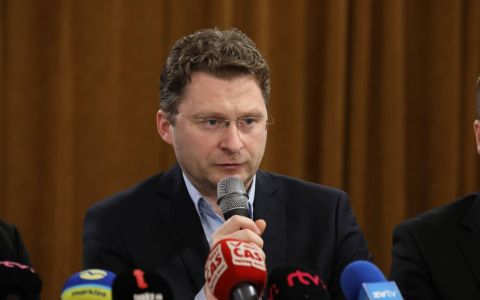 Vážná situace ve slovenském zdravotnictví: Tisíce lékařů hrozí výpovědí