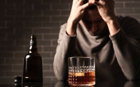 Co udělat pro nejrychlejší odbourání alkoholu v našem těle