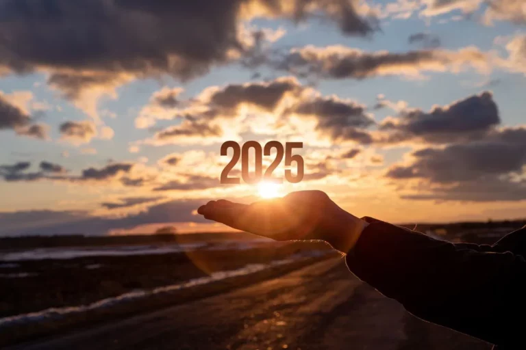 V roce 2025 čeká NEVÍDANÉ ŠTĚSTÍ tato znamení: Bude mít více peněz než kdy jindy a láska bude vzkvétat