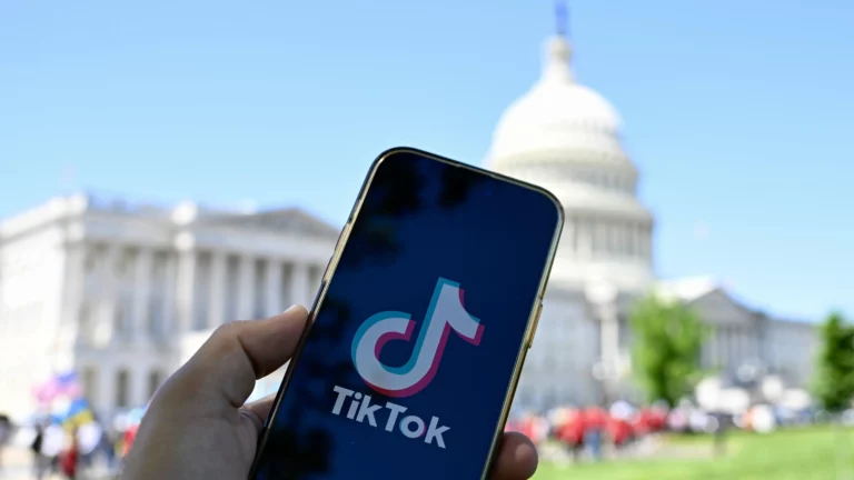 V USA přestal fungovat TikTok: Naděje se upírají k Donaldu Trumpovi
