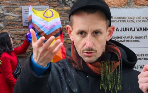Bratislava si připomíná oběti tragédie: Pamětní deska a nové centrum pro LGBT+ komunitu