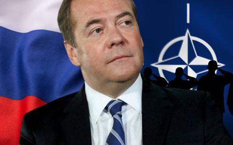 Medveděv varuje: Přítomnost NATO na Ukrajině znamená válku
