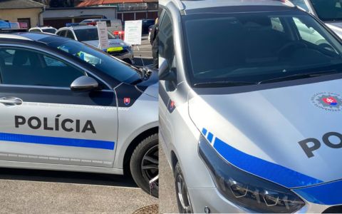 Slovenská policie mění vzhled vozidel: Nový design vzbudil vlnu kritiky