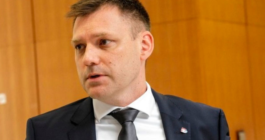Slovensko se bouří proti Bruselu: Emisní cíl 90 % do roku 2040 nepodpoří!