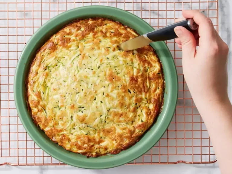 Kouzelný Cuketový Koláč za 30 Minut: Recept pro Zaneprázdněné Hospodyňky (a Všechny Milovníky Rychlých Delikates!)