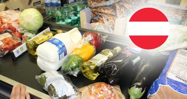 Rakousko žaluje obchodní řetězce za falešné slevy: Klienty měli klamat i Slováci se nechali nachytat