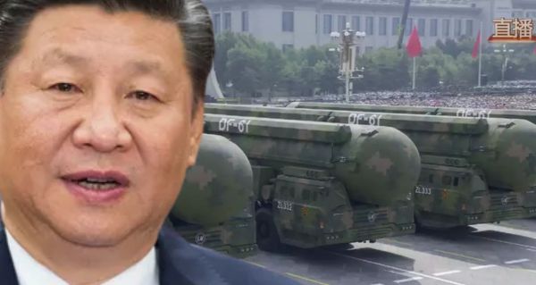 Pekingská vojenská prehliadka šokovala svet: Čína ukázala zbrane, o ktorých nikto netušil