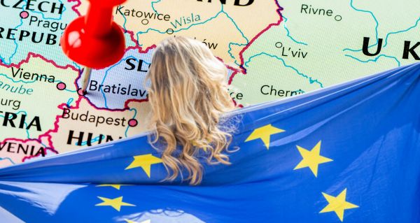 Slováci poslali jasný odkaz: Členství v EU považují za přínos a volají po větší jednotě