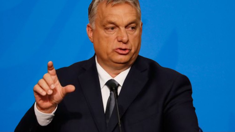 ORBÁN VARUJE EVROPU: Jsme na Křižovatce! Máme Dvě Cesty – Jedna Vede K VÁLCE MEZI EVROPOU A RUSKEM!