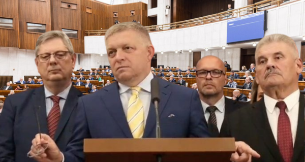 Další turbulence ve Slovenské vládě? Spor o demise rozvířil koalici a přinesl ostré reakce