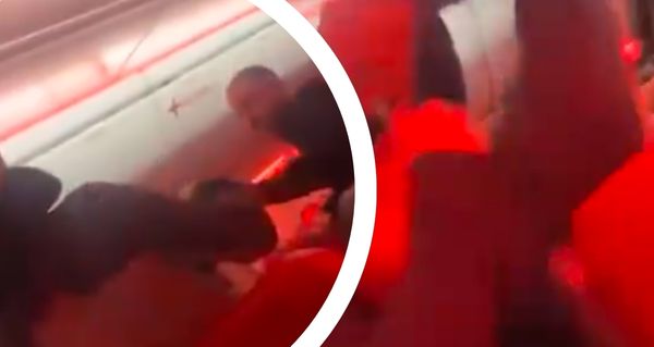 Hrůza ve vzduchu! Let do Británie se změnil v krvavou bitku – pilot musel nouzově přistát!