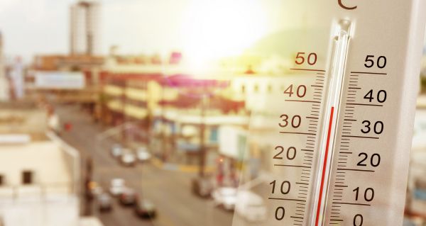 Léto 2026 může přinést víc než tropické teploty. Vědci sledují neobvyklý vývoj