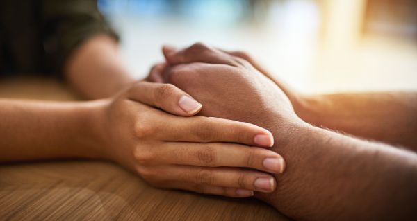 Špatné zprávy nezmizí. Ale tohle rozhoduje, jestli vám zkazí celý den