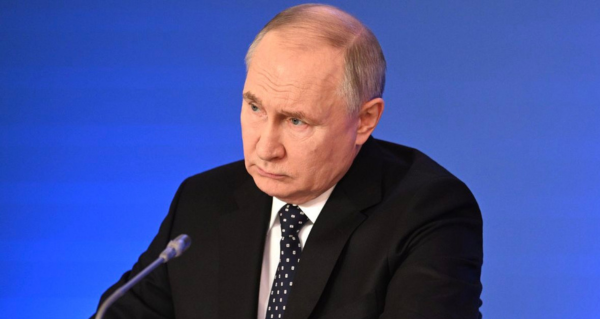 Putin vyslal vzkaz Evropě: Na válku se nechystáme. Zároveň obvinil Pobaltí z útlaku ruskojazyčných obyvatel